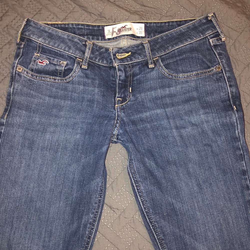 HOLLISTER JEANS